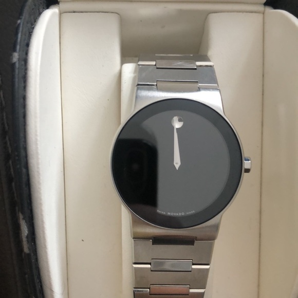 Men’s movado no scratches on face great shape Swiss made - Picture 2 of 5